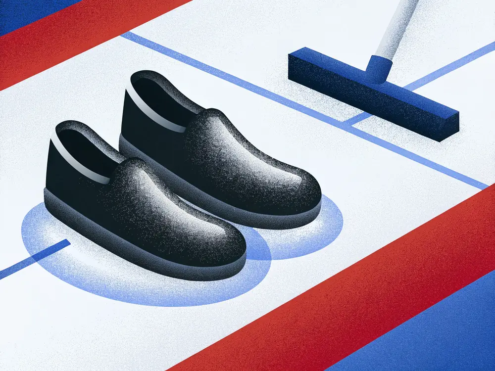Curlingkengät, joista toisen pohja liukuu, ja synteettinen curlingharja jään reunalla